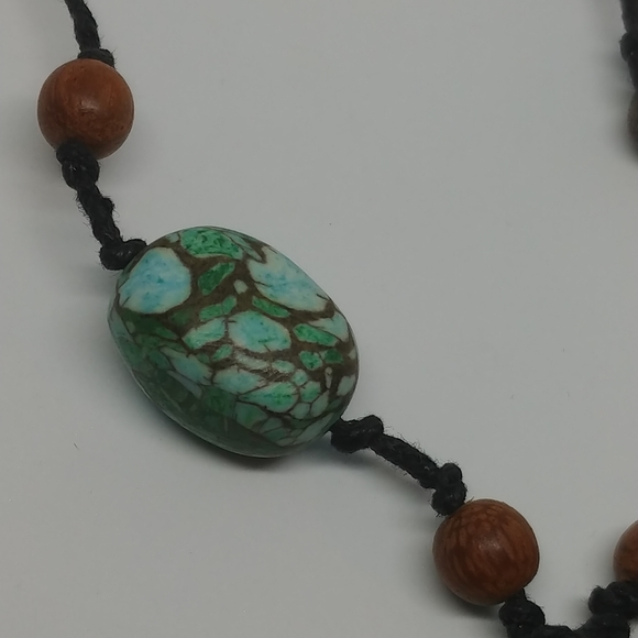 Necklace - Picture 4 of 7